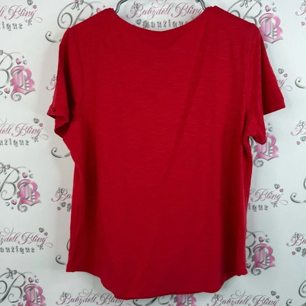 Alia t-shirt ornate flowers flowy  Red Floral Embroidered Short Sleeve Top